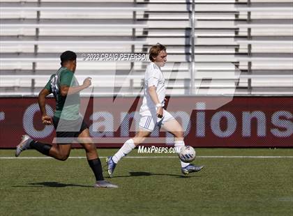 Thumbnail 2 in Green Canyon vs. Dixie (UHSAA 4A Semifinal) photogallery.