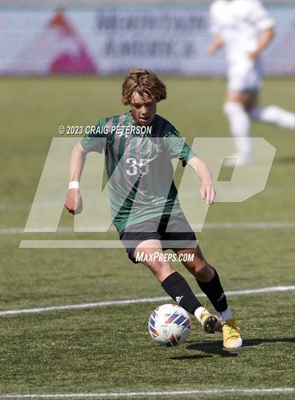 Thumbnail 1 in Green Canyon vs. Dixie (UHSAA 4A Semifinal) photogallery.