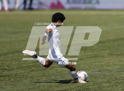 Thumbnail 1 in Green Canyon vs. Dixie (UHSAA 4A Semifinal) photogallery.