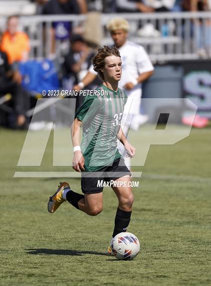 Thumbnail 2 in Green Canyon vs. Dixie (UHSAA 4A Semifinal) photogallery.