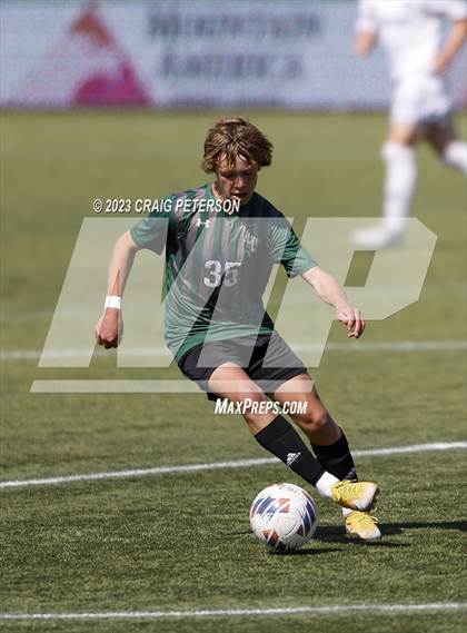 Thumbnail 3 in Green Canyon vs. Dixie (UHSAA 4A Semifinal) photogallery.