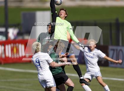 Thumbnail 2 in Green Canyon vs. Dixie (UHSAA 4A Semifinal) photogallery.