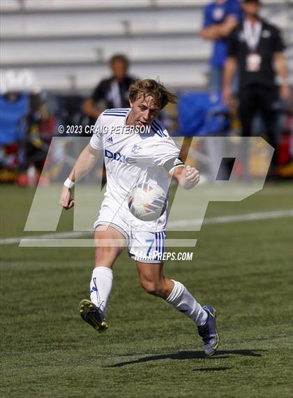 Thumbnail 1 in Green Canyon vs. Dixie (UHSAA 4A Semifinal) photogallery.