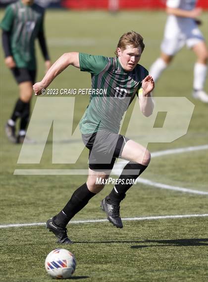 Thumbnail 1 in Green Canyon vs. Dixie (UHSAA 4A Semifinal) photogallery.