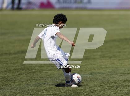 Thumbnail 2 in Green Canyon vs. Dixie (UHSAA 4A Semifinal) photogallery.