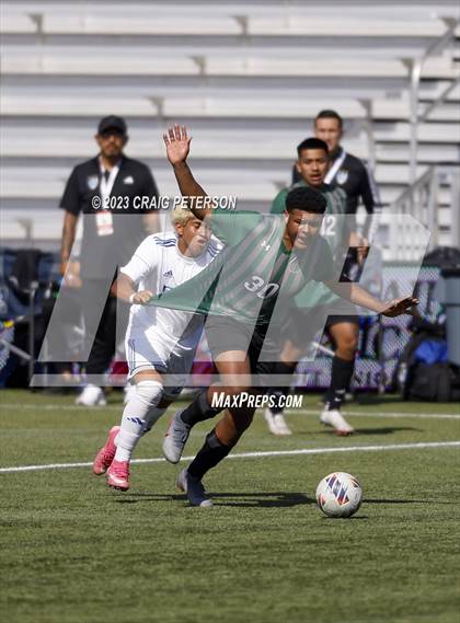 Thumbnail 3 in Green Canyon vs. Dixie (UHSAA 4A Semifinal) photogallery.