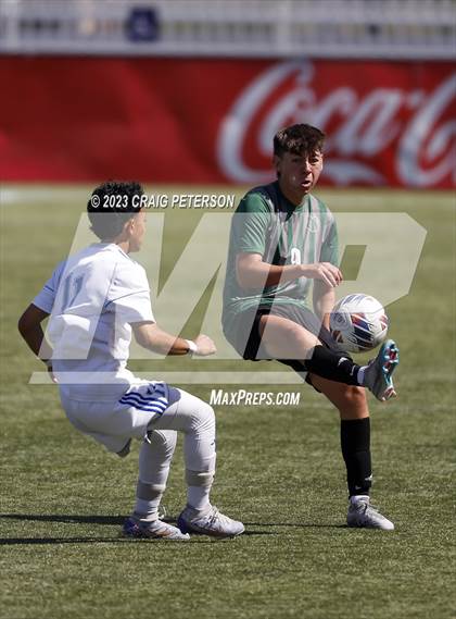 Thumbnail 1 in Green Canyon vs. Dixie (UHSAA 4A Semifinal) photogallery.