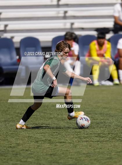Thumbnail 1 in Green Canyon vs. Dixie (UHSAA 4A Semifinal) photogallery.