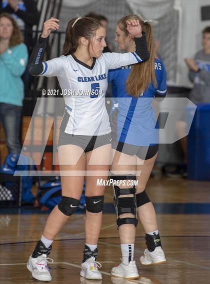 Thumbnail 3 in McDonell Central vs. Clear Lake (WIAA D4 Sectional Semifinal)  photogallery.