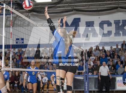 Thumbnail 1 in McDonell Central vs. Clear Lake (WIAA D4 Sectional Semifinal)  photogallery.
