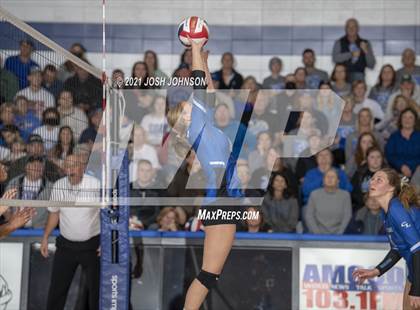 Thumbnail 1 in McDonell Central vs. Clear Lake (WIAA D4 Sectional Semifinal)  photogallery.