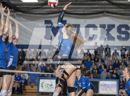 Thumbnail 2 in McDonell Central vs. Clear Lake (WIAA D4 Sectional Semifinal)  photogallery.