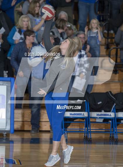 Thumbnail 2 in McDonell Central vs. Clear Lake (WIAA D4 Sectional Semifinal)  photogallery.