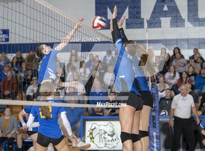 Thumbnail 2 in McDonell Central vs. Clear Lake (WIAA D4 Sectional Semifinal)  photogallery.
