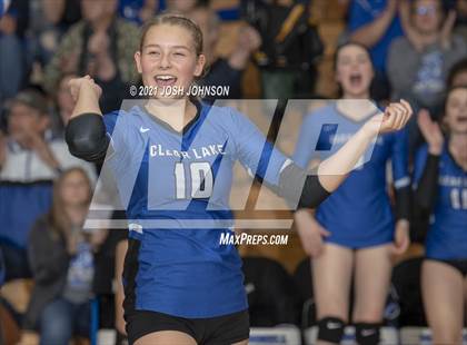 Thumbnail 2 in McDonell Central vs. Clear Lake (WIAA D4 Sectional Semifinal)  photogallery.