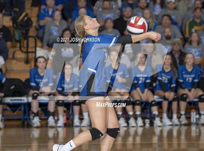 Thumbnail 3 in McDonell Central vs. Clear Lake (WIAA D4 Sectional Semifinal)  photogallery.