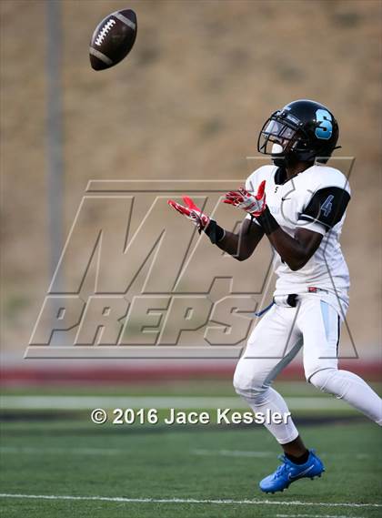 Thumbnail 1 in Salesian @ Calabasas photogallery.