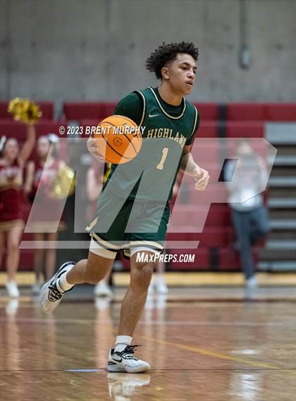 Thumbnail 1 in Highland vs. Faith Christian (CHSAA 3A Final Four) photogallery.