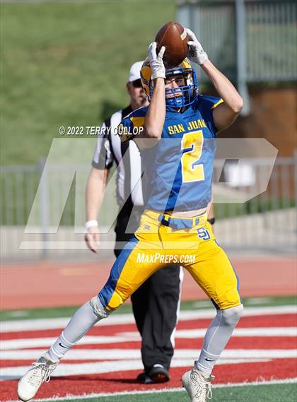 Thumbnail 2 in Beaver vs. San Juan (UHSAA 2A Final) photogallery.