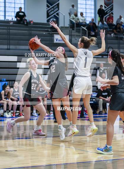 Thumbnail 2 in Helias vs Benton (Jefferson Bank Holiday Hoops) photogallery.