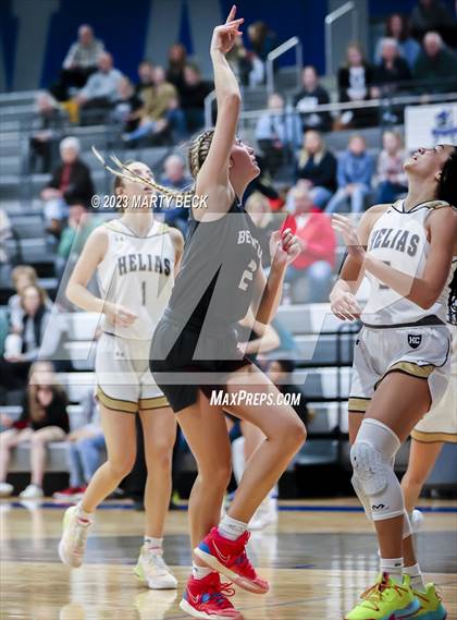 Thumbnail 1 in Helias vs Benton (Jefferson Bank Holiday Hoops) photogallery.