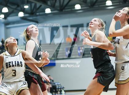 Thumbnail 2 in Helias vs Benton (Jefferson Bank Holiday Hoops) photogallery.