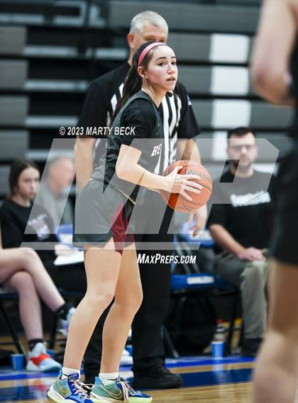 Thumbnail 1 in Helias vs Benton (Jefferson Bank Holiday Hoops) photogallery.