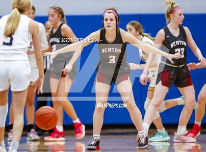 Thumbnail 3 in Helias vs Benton (Jefferson Bank Holiday Hoops) photogallery.