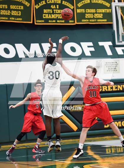 Thumbnail 1 in Liberty vs. Greenway (Judy Dixon Holiday Tournament) photogallery.
