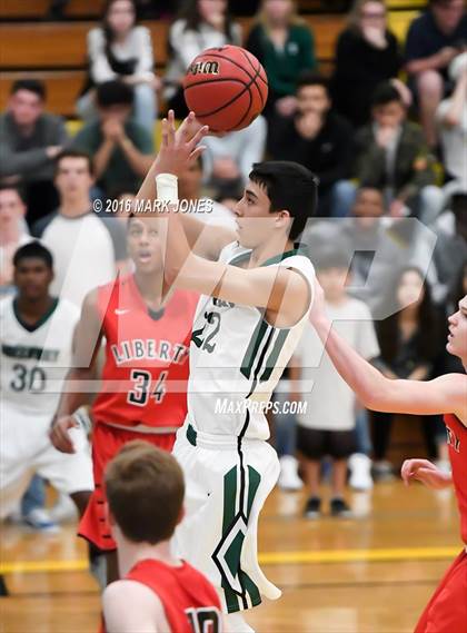 Thumbnail 1 in Liberty vs. Greenway (Judy Dixon Holiday Tournament) photogallery.