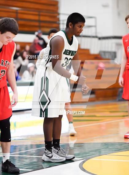 Thumbnail 2 in Liberty vs. Greenway (Judy Dixon Holiday Tournament) photogallery.