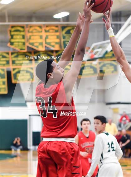 Thumbnail 1 in Liberty vs. Greenway (Judy Dixon Holiday Tournament) photogallery.