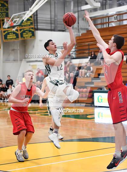 Thumbnail 1 in Liberty vs. Greenway (Judy Dixon Holiday Tournament) photogallery.
