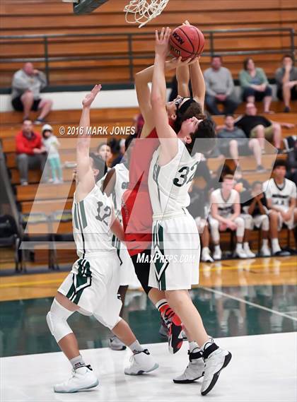Thumbnail 1 in Liberty vs. Greenway (Judy Dixon Holiday Tournament) photogallery.