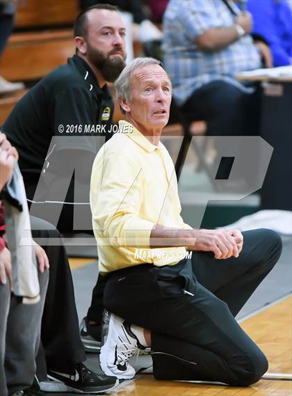 Thumbnail 3 in Liberty vs. Greenway (Judy Dixon Holiday Tournament) photogallery.