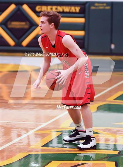 Thumbnail 3 in Liberty vs. Greenway (Judy Dixon Holiday Tournament) photogallery.