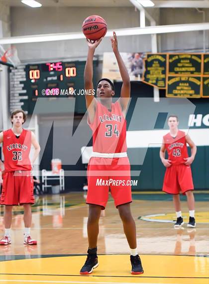 Thumbnail 1 in Liberty vs. Greenway (Judy Dixon Holiday Tournament) photogallery.