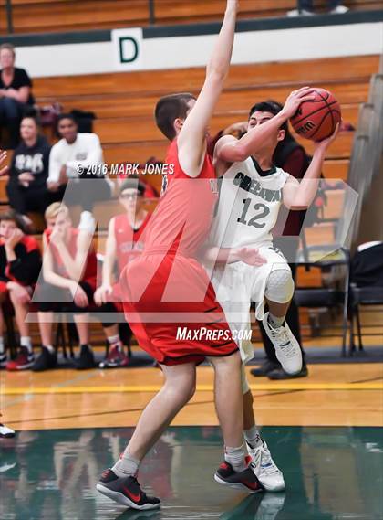 Thumbnail 3 in Liberty vs. Greenway (Judy Dixon Holiday Tournament) photogallery.
