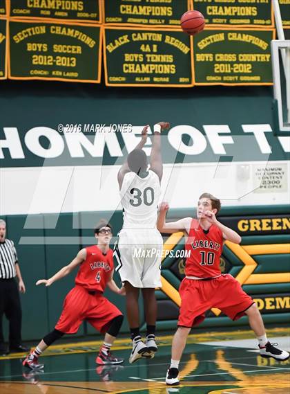 Thumbnail 2 in Liberty vs. Greenway (Judy Dixon Holiday Tournament) photogallery.