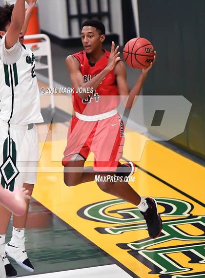 Thumbnail 1 in Liberty vs. Greenway (Judy Dixon Holiday Tournament) photogallery.