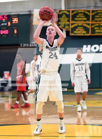 Thumbnail 1 in Liberty vs. Greenway (Judy Dixon Holiday Tournament) photogallery.