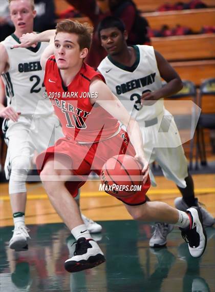 Thumbnail 3 in Liberty vs. Greenway (Judy Dixon Holiday Tournament) photogallery.