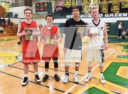 Thumbnail 3 in Liberty vs. Greenway (Judy Dixon Holiday Tournament) photogallery.