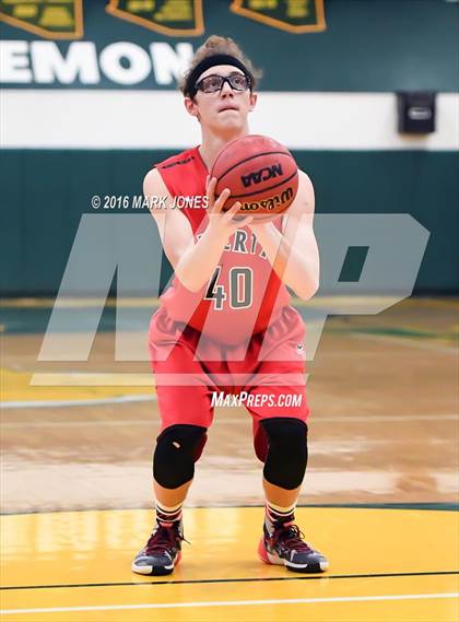 Thumbnail 1 in Liberty vs. Greenway (Judy Dixon Holiday Tournament) photogallery.