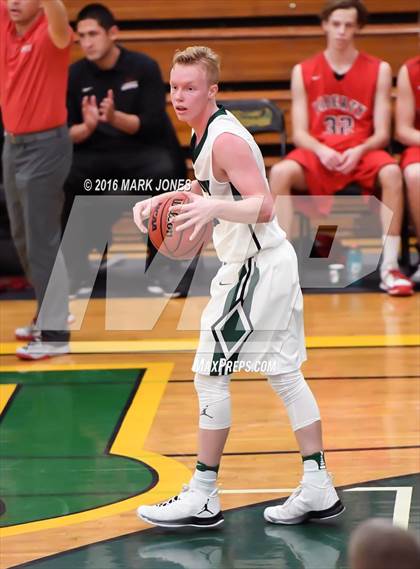 Thumbnail 3 in Liberty vs. Greenway (Judy Dixon Holiday Tournament) photogallery.