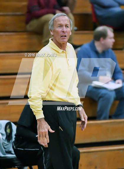 Thumbnail 1 in Liberty vs. Greenway (Judy Dixon Holiday Tournament) photogallery.