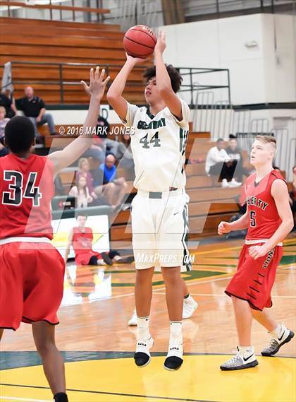 Thumbnail 1 in Liberty vs. Greenway (Judy Dixon Holiday Tournament) photogallery.