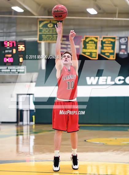 Thumbnail 1 in Liberty vs. Greenway (Judy Dixon Holiday Tournament) photogallery.