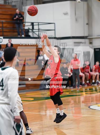 Thumbnail 3 in Liberty vs. Greenway (Judy Dixon Holiday Tournament) photogallery.