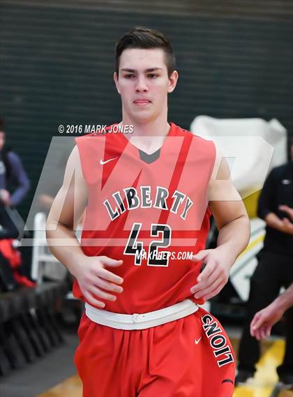 Thumbnail 1 in Liberty vs. Greenway (Judy Dixon Holiday Tournament) photogallery.